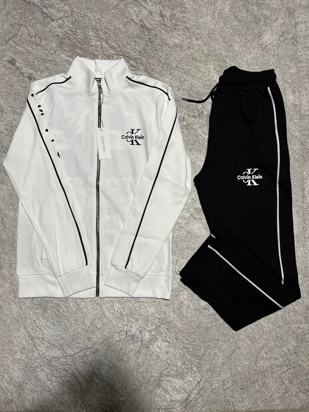 Calvin Klein Eşofman Takımı Beyaz