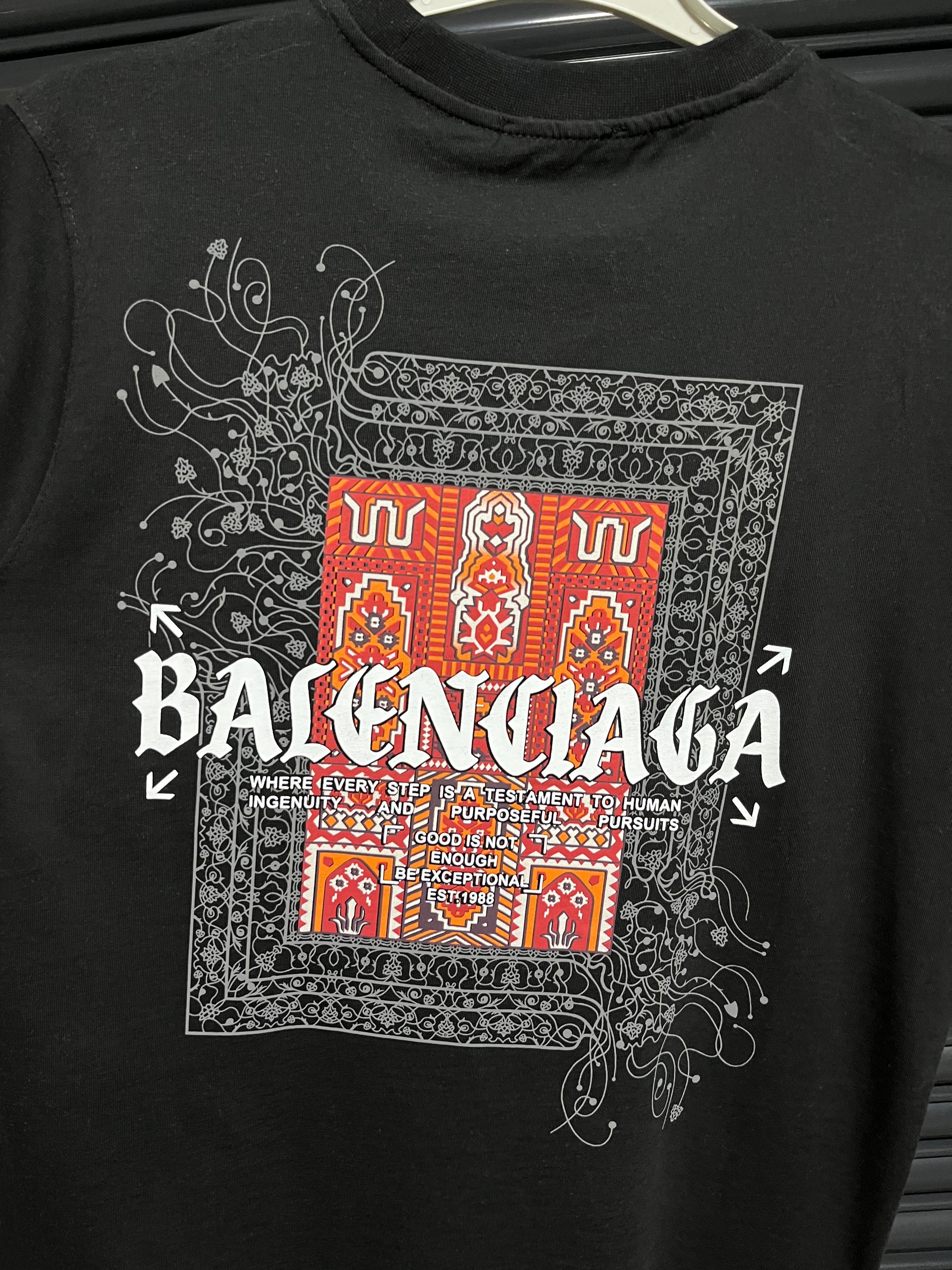 Balenciaga halı desenli t-shirt siyah
