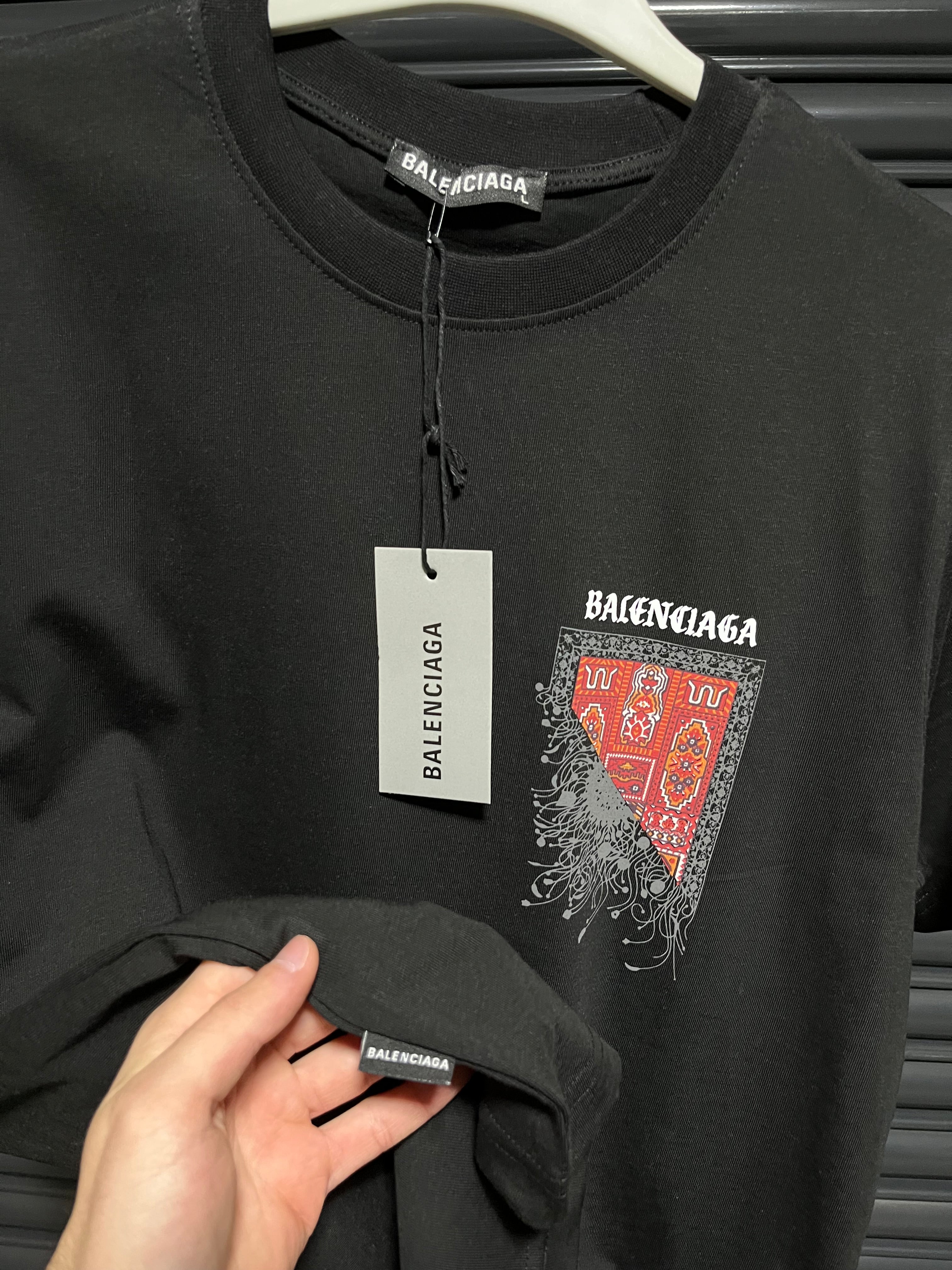 Balenciaga halı desenli t-shirt siyah