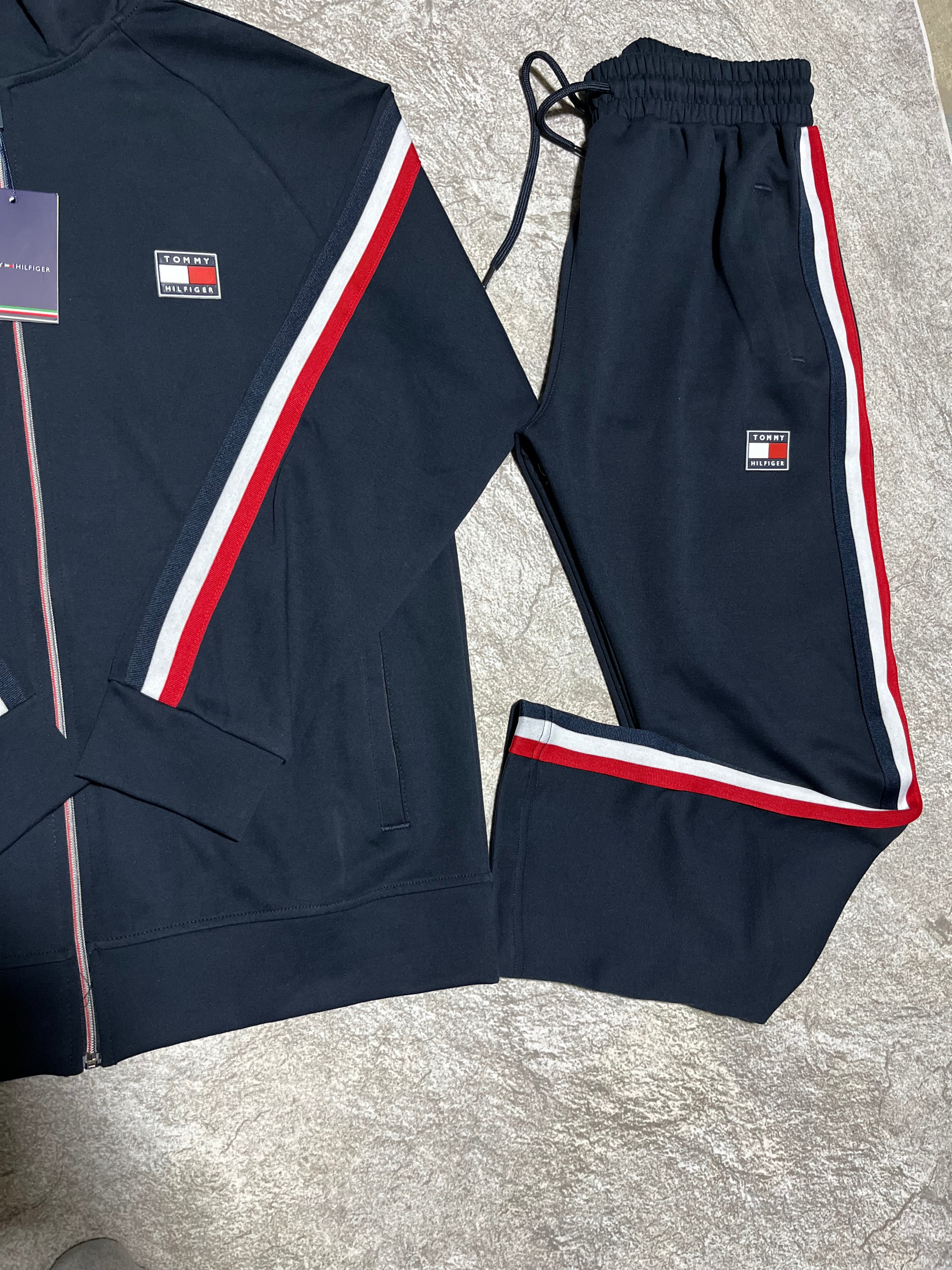 Tommy Hilfiger Europe Fit – Logo Detaylı Eşofman