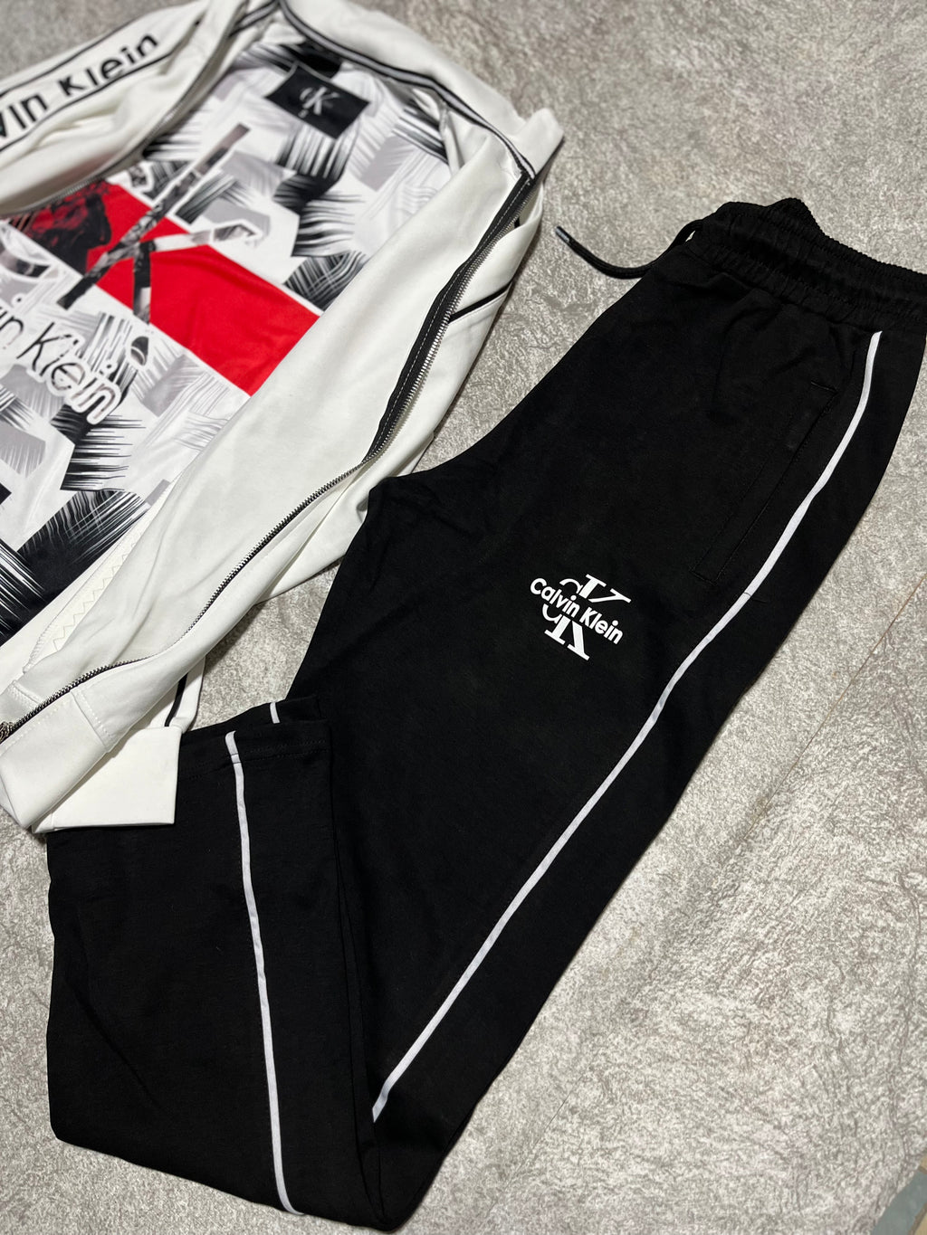 Calvin Klein Eşofman Takımı Beyaz