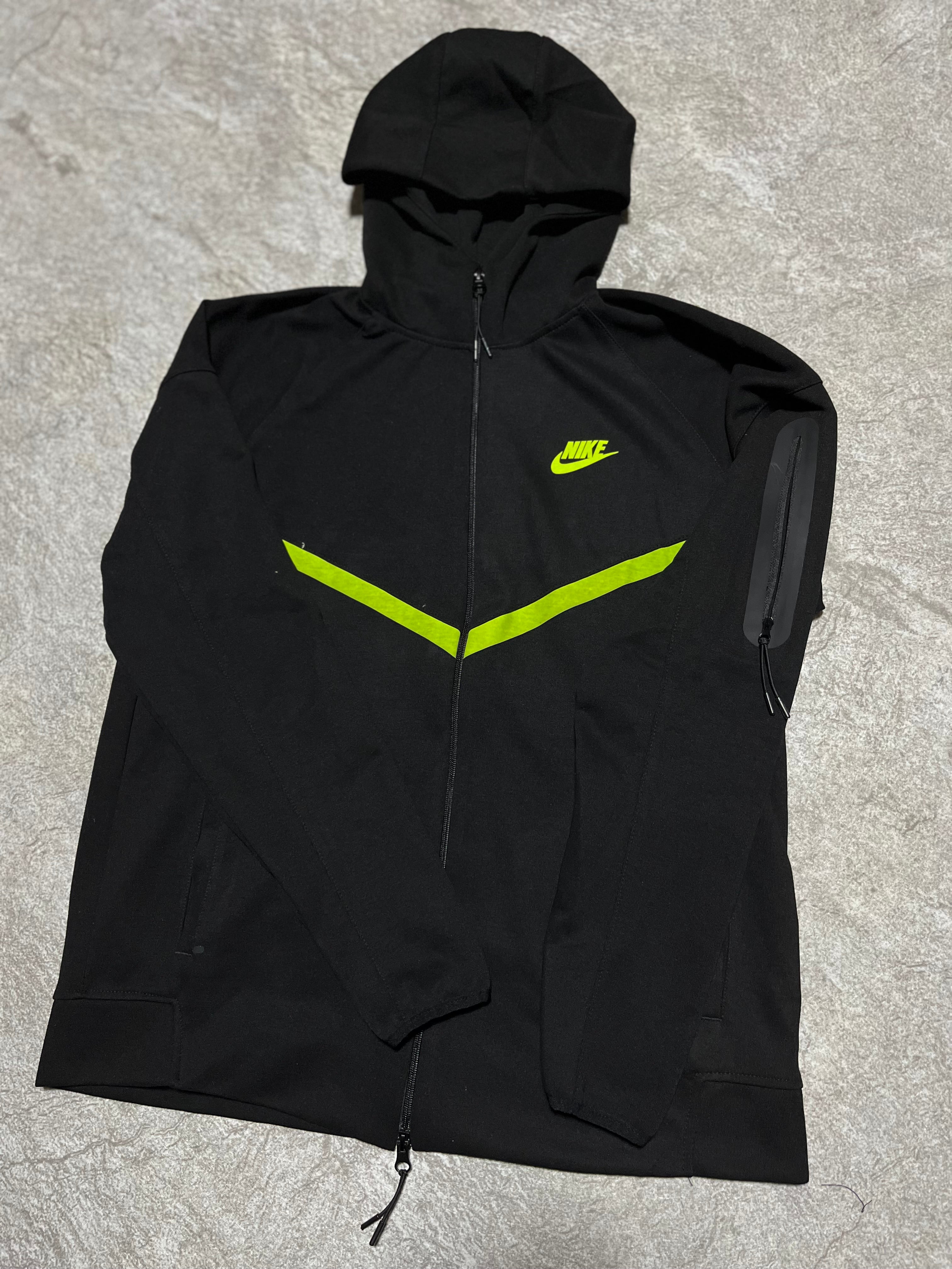 Nike Tech Tek Üst