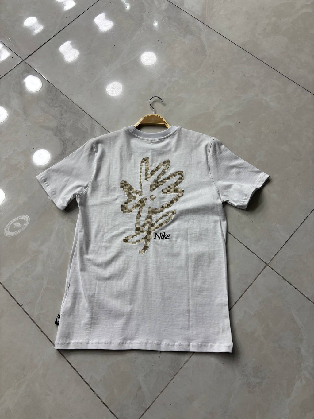 Nike T-shirt